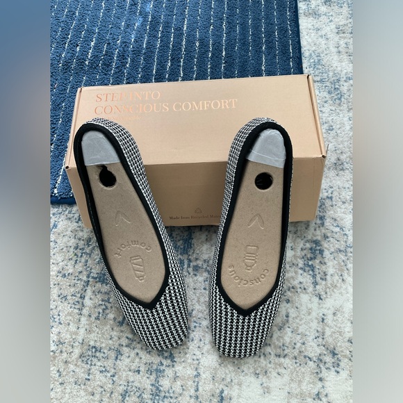 Vivaia Shoes NIB - Picture 1 of 5